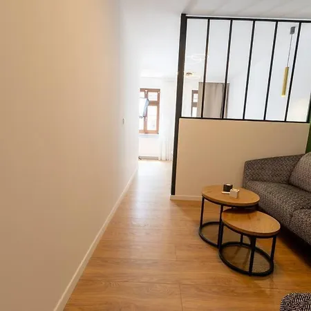 Design & Chill #altstadt #beamer Lägenhet *